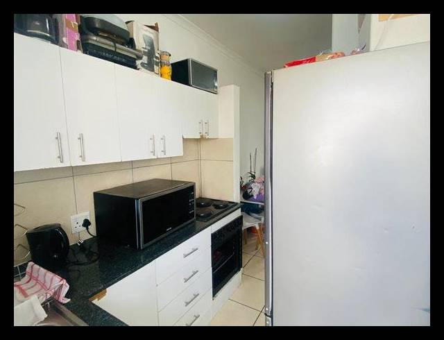 1 BEDROOM APARTMENT FOR SALE IN KENSINGTON